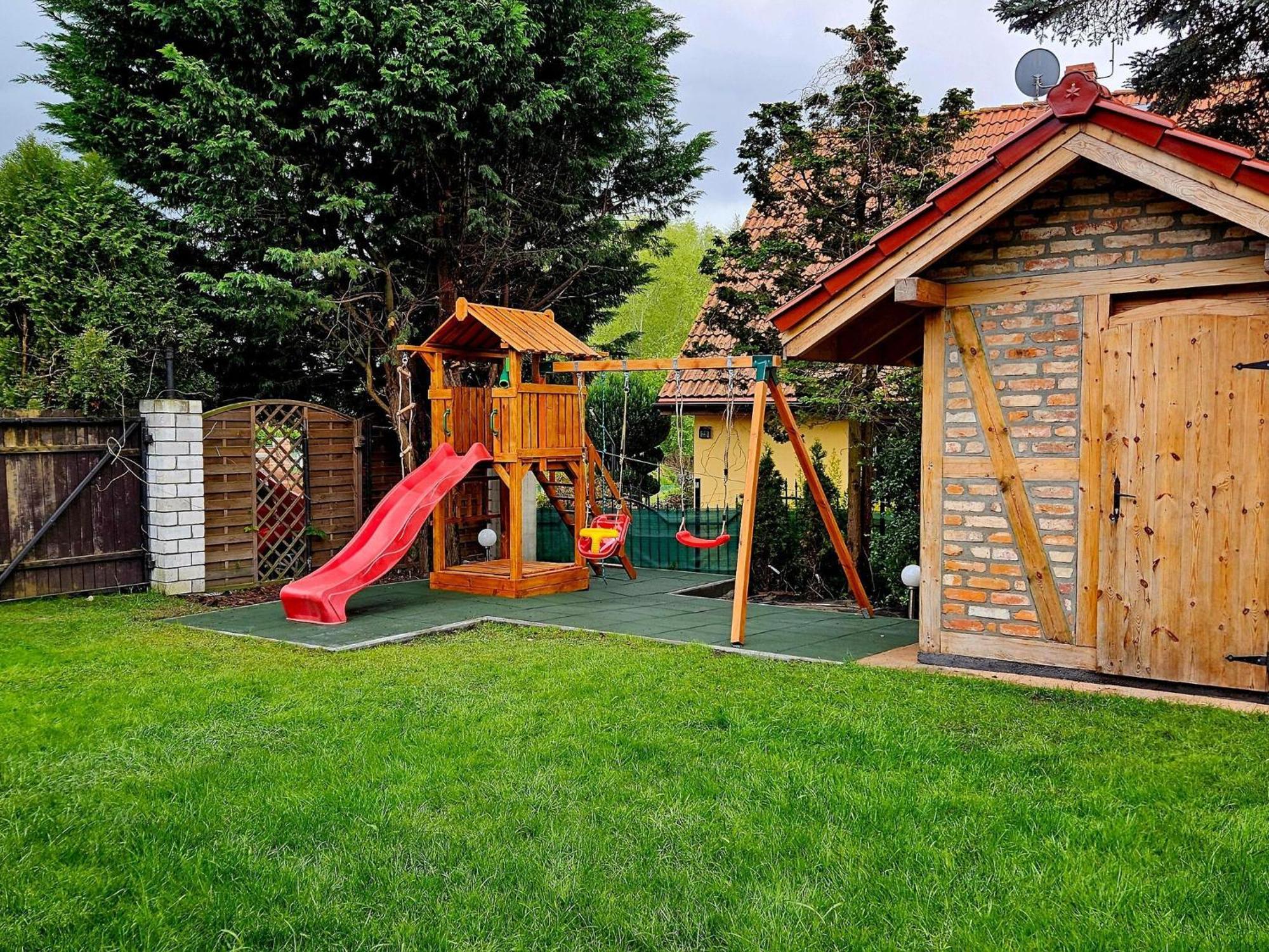Holiday Home In Kolczewo With The Private Pool 220 Qm Exterior foto